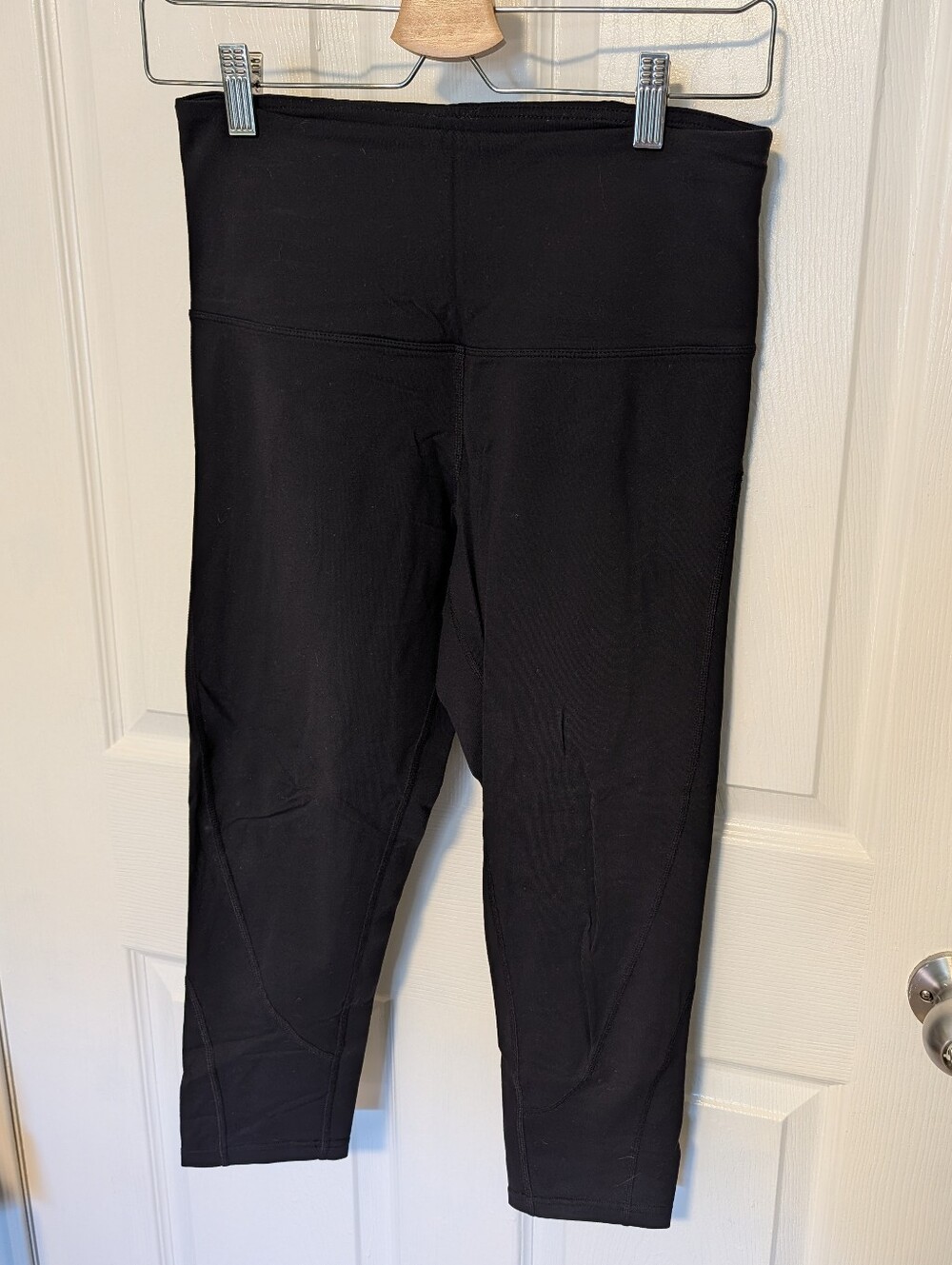 Ladies Tuff Athletics Capri Length Black Leggings